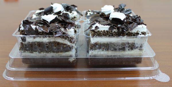 Wholesale Deep Eggless Cakes Black Forest Pastry 9.9 Oz- Bulk