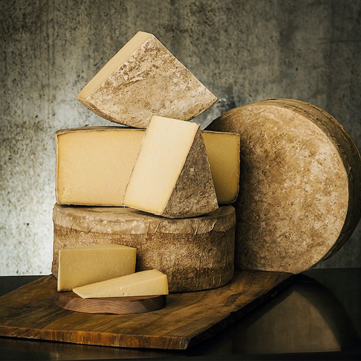 Cabot Clothbound Cheddar Wheels Cheese 32 lb