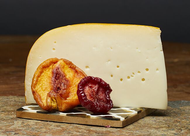 Gouda Young (2-4 mo.) Cheese 16 lb