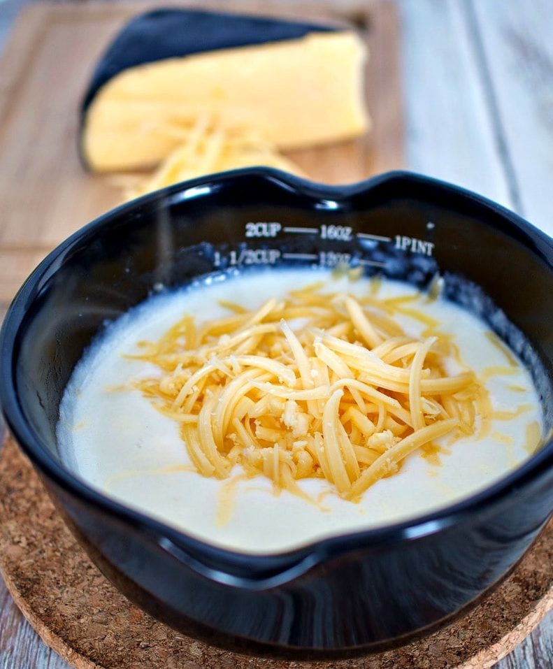 Smoked Cheese Gourmet Cheese Sauce