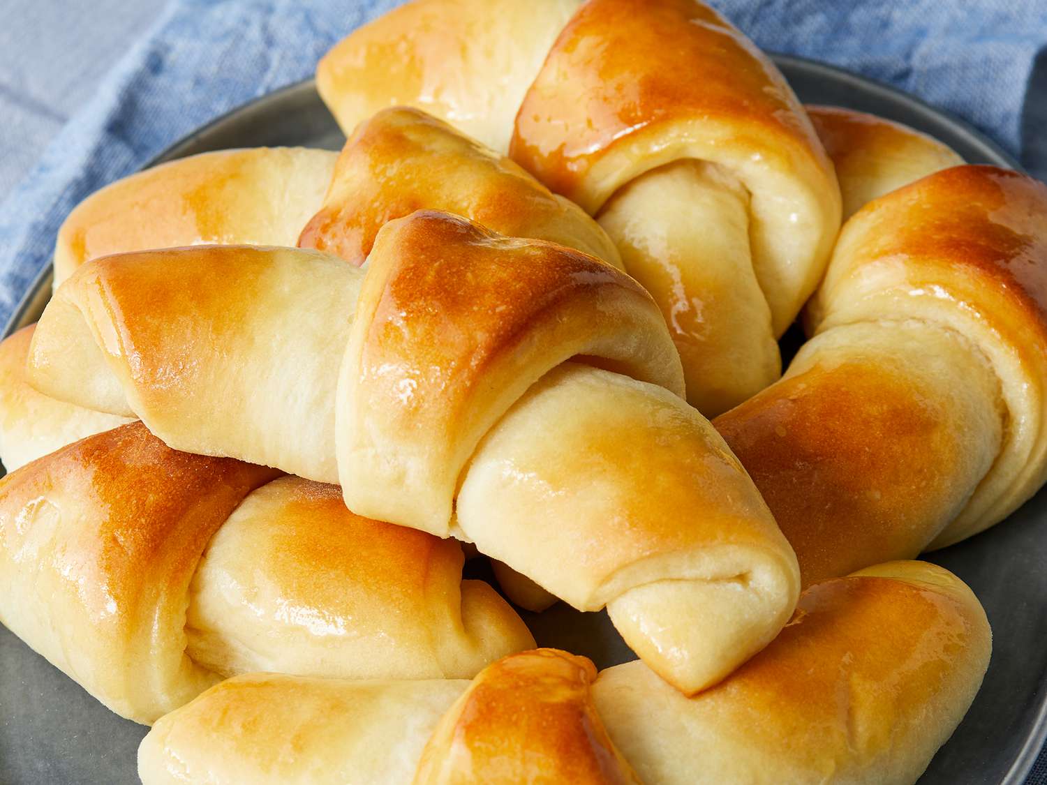 Sweet Yeast Rolls