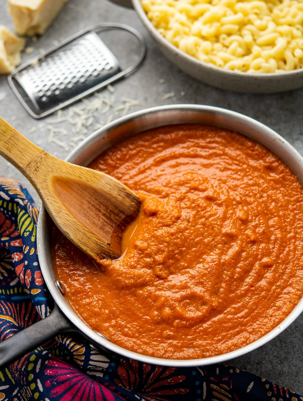 Homemade Pasta Sauce with Veggies