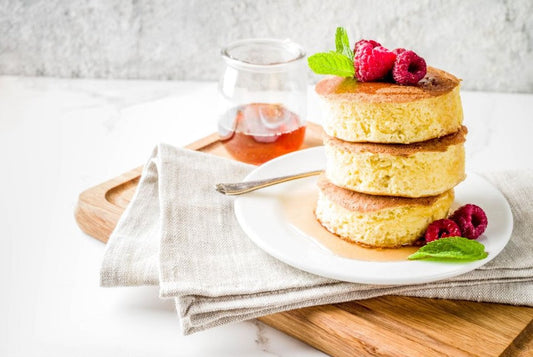 Why Everyone is Obsessed with Japanese Soufflé Pancakes – The Ultimate Guide to This Fluffy Dessert Trend