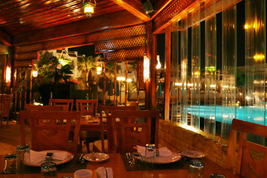 14 Unique Restaurant Event Ideas That Will Bring in Crowds