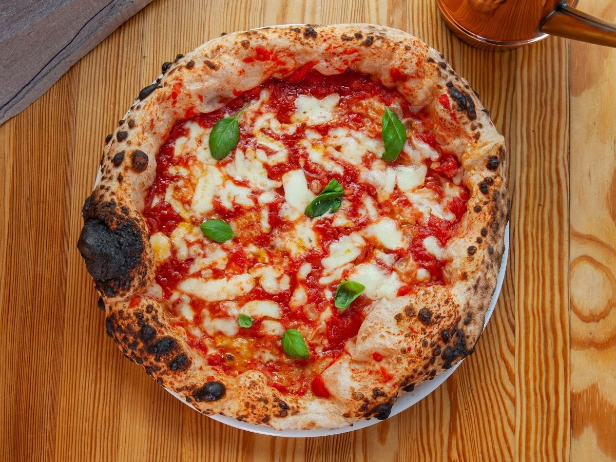 Homemade Margherita Pizza Recipe: A Step-by-Step Guide for Pizza Lovers