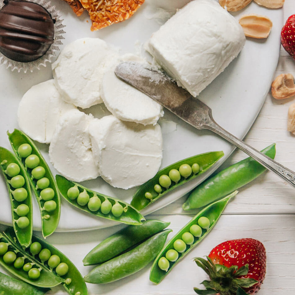 Wholesale Plain Chevre Kilo Log 2.2 lb- Bulk