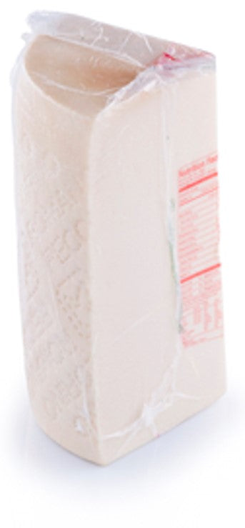 Wholesale Merro Pecorino Romano Quarters Cheese 12 lb- Bulk