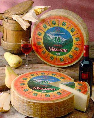 Wholesale Montitren Asiago PDO - Mezzano Cheese 24 LB-1ct Case Bulk