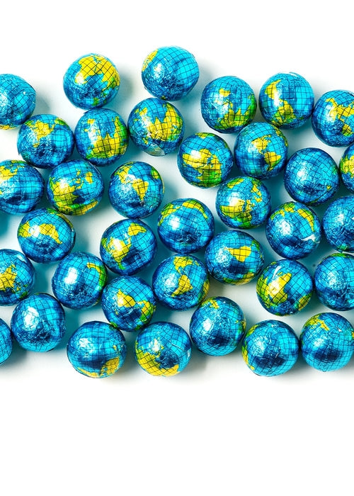 Wholesale Madelaine Chocolate World Globe Balls-800 Ct Box Bulk