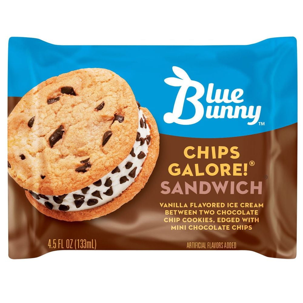 Blue Bunny Chips Galore Vanilla and Chocolate Chip Cookie Ice Cream Sandwich, 4.5 Fl Oz