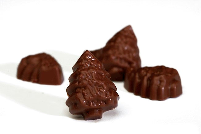 Wholesale Nirvana Bulk Case Of Christmas Trees-Dark Chocolate W/Gingerbread Filling-60 Ct Case Bulk