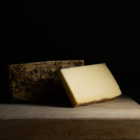 Wholesale Vault 5 Cave Aged Cheese 40 lb- Bulk