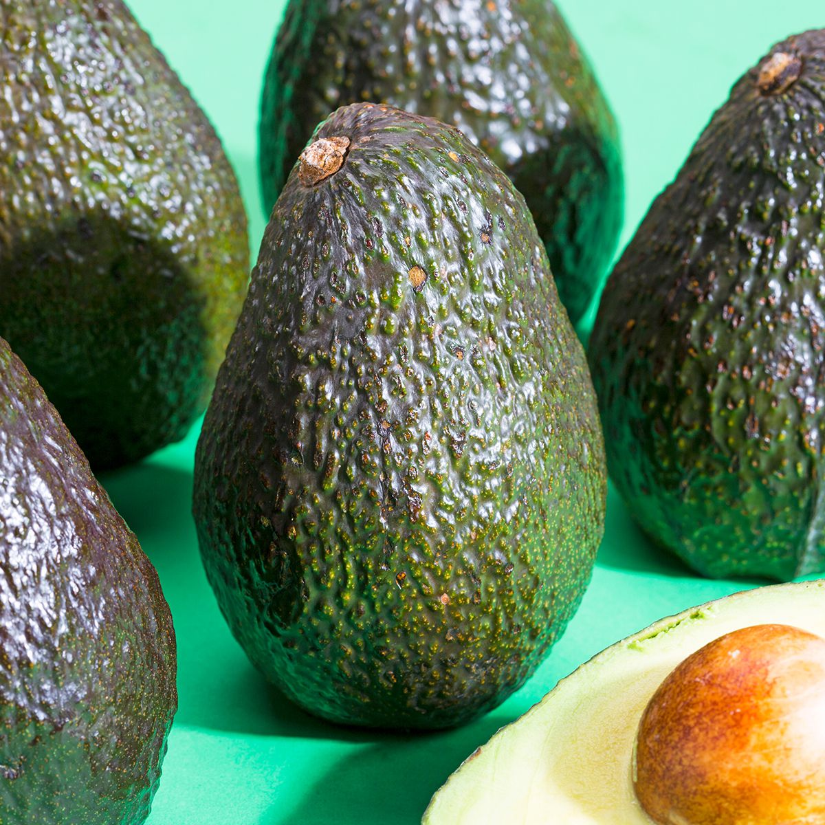 Wholesale Avocados From Mexico Ripe Hass Avocados-60 CT Bulk