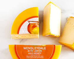 Wholesale Wensleydale With Lemon and Honey 4.4 LB- Bulk