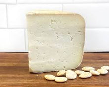 Wholesale Rodolphe Le Meunier Cantal Fermier Air Cured 1 40 Kilogram 40 KG- Bulk