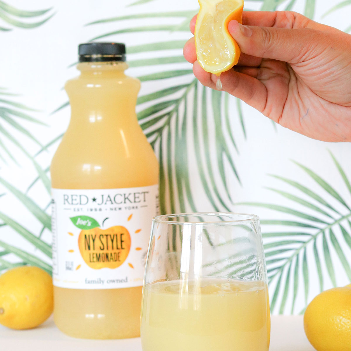 Wholesale Red Jacket Orchards Joe's NY Style Lemonade 32 Oz Bottle- Bulk